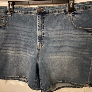 New Terra & Sky Plus Size 3X Elastic Back Medium Blue Denim Shorts, 7” inseam
